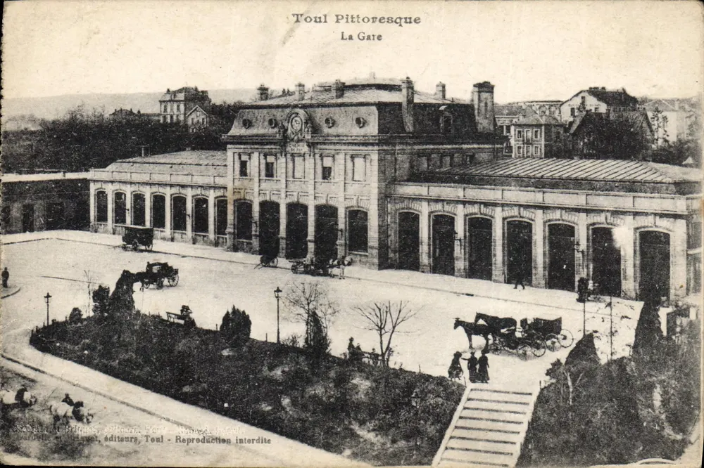 Toul Pittoresque — A Estação — Editores Toul - Frente