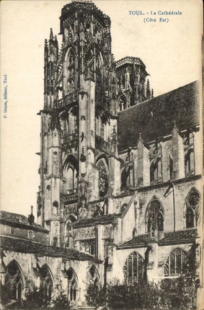 TOUL - A Catedral (Lado Leste) — P. Grave, editor, Toul - Frente