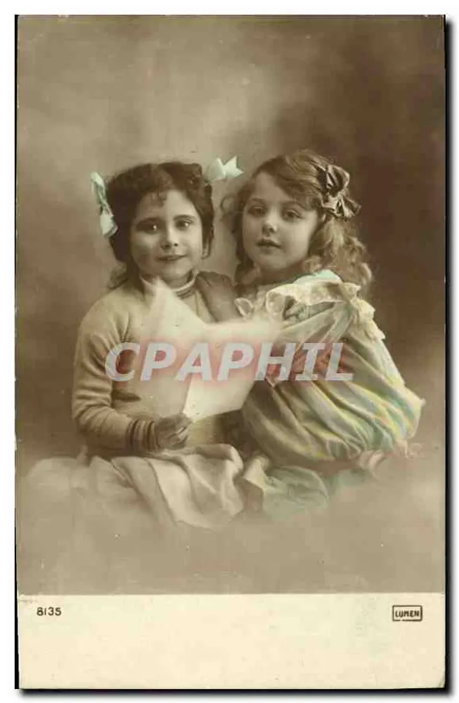 Duas jovens — estúdio fotográfico LUPEN — n° 8135 - Frente