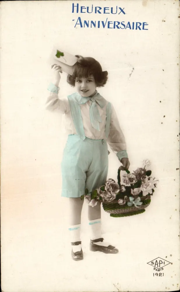 Criança em traje de festa — Feliz Aniversário — SAPi Paris 1921 - Frente