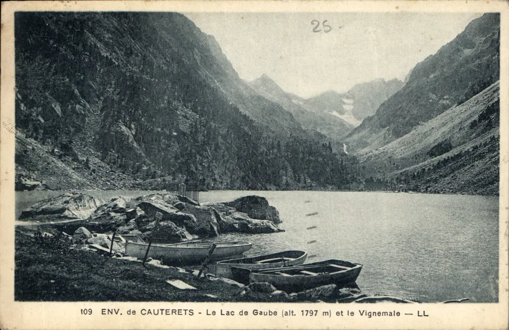ENV. de CAUTERETS - See Gaube (Höhe 1797 m) und Vignemale — LL - Vorderseite