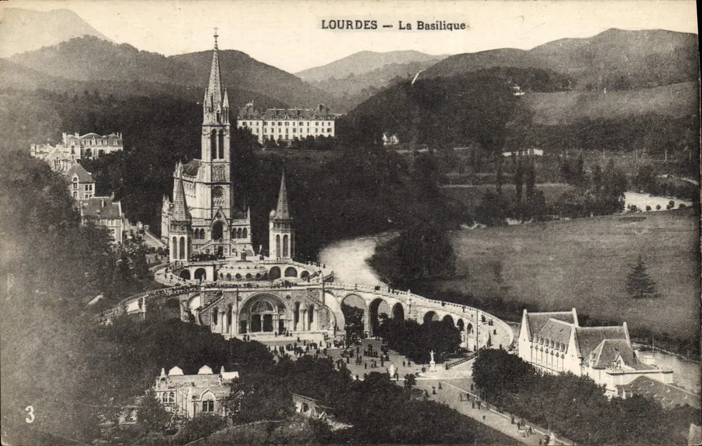 Lourdes — A Basílica — Editor não identificado, n° de série 3 - Frente