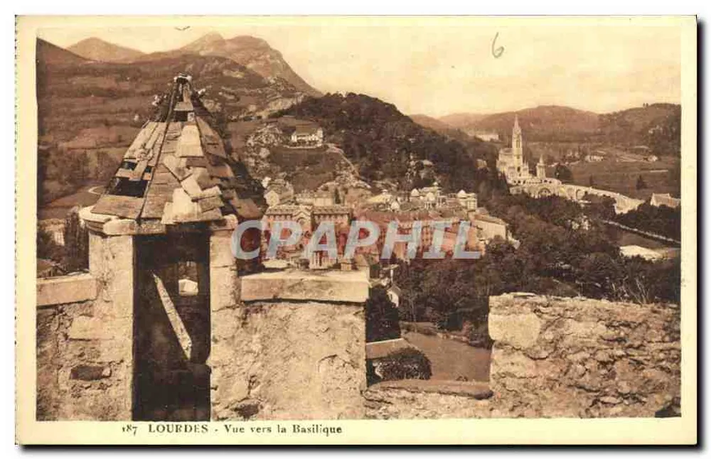 Lourdes - Vista para a Basílica — n° de série 6 - Frente
