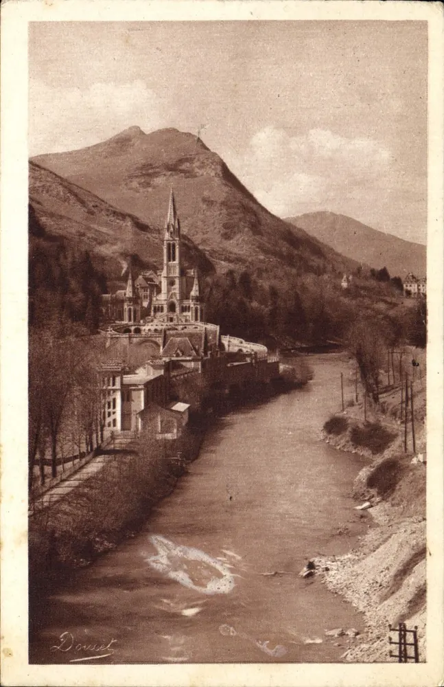 Lourdes — A Basílica e o Castelo-Forte — Éd. P. Douset - Frente