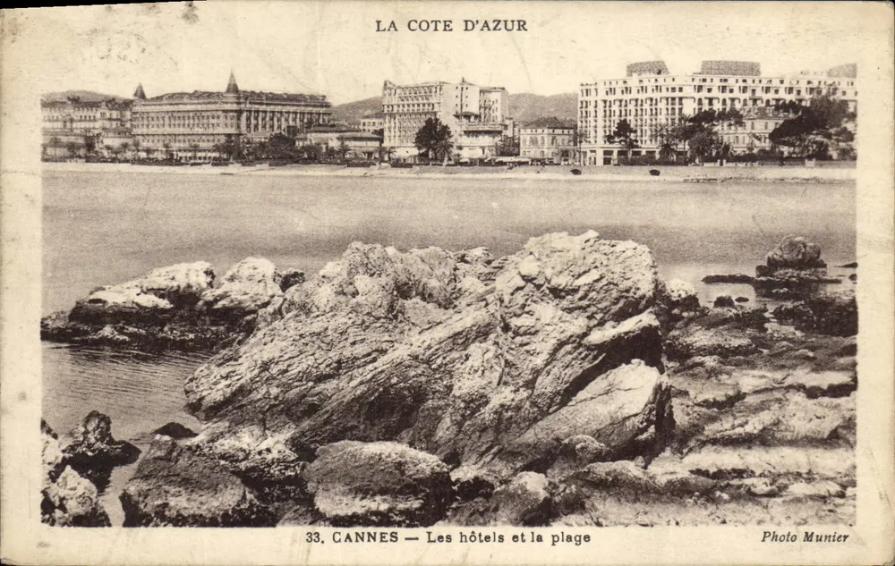 Cannes — Die Hotels und die Strandpromenade — Foto Munier - Vorderseite