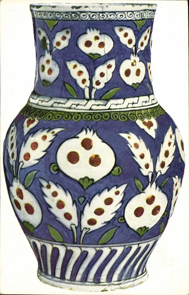 Vase aus Faience aus Kleinasien — 16. bis 17. Jahrhundert — Musée de Cluny, Nr. 5492 - Vorderseite