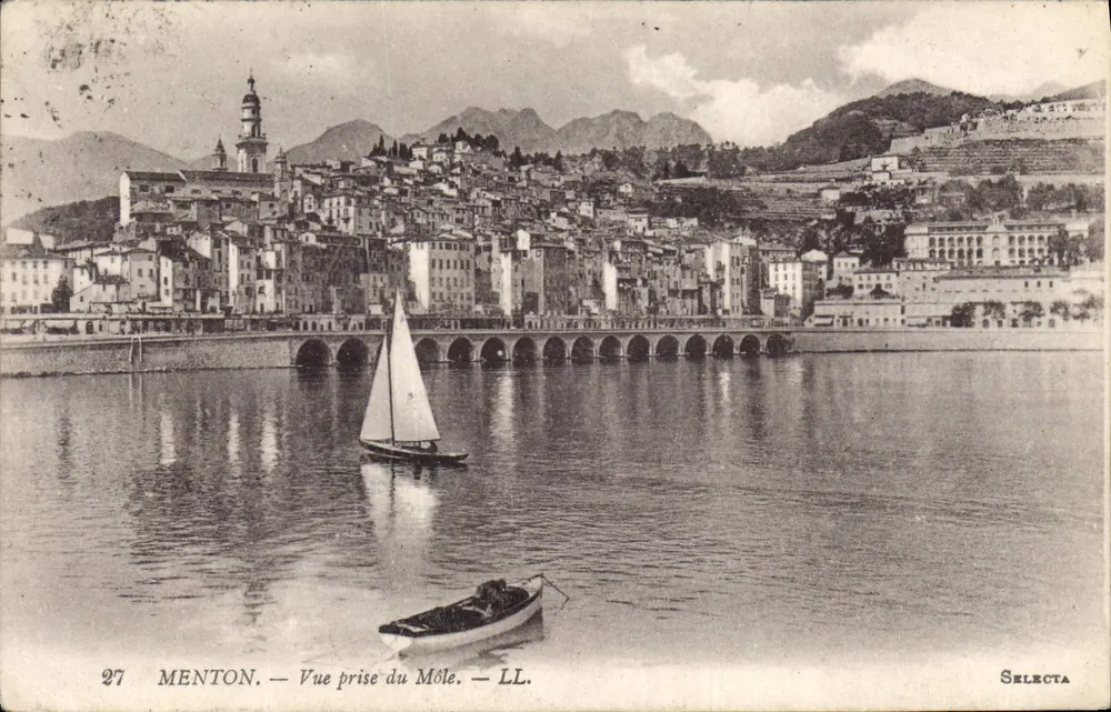 Menton — Vista tirada do Môle — Selecta - Frente