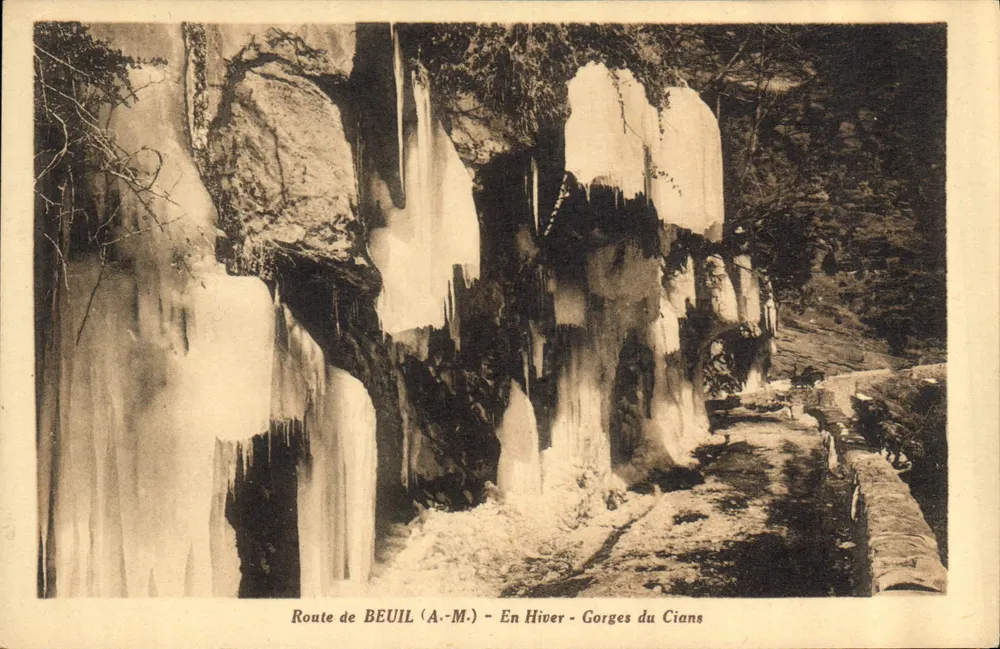 Gorges du Cians — Im Winter — Route de BEUIL (A.-M.) - Vorderseite