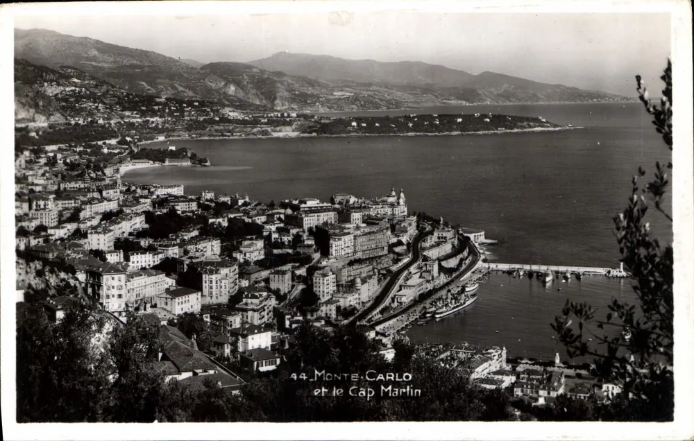 Monte-Carlo e o Cabo Martin — vista panorâmica — Les Éditions Frank, Nice - Frente