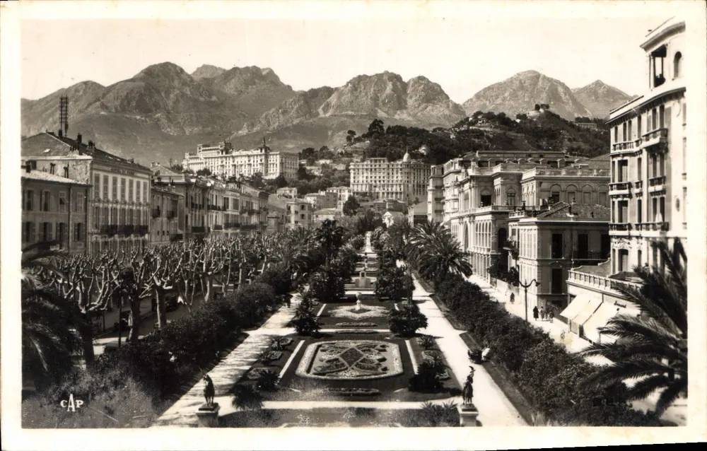 Menton - Öffentlicher Garten und Hotels — C.A.P. (49) — Paris - Vorderseite