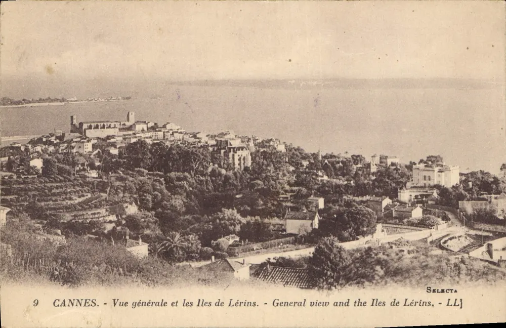 CANNES — Allgemeiner Blick und die Îles de Lérins — Selecta - Vorderseite