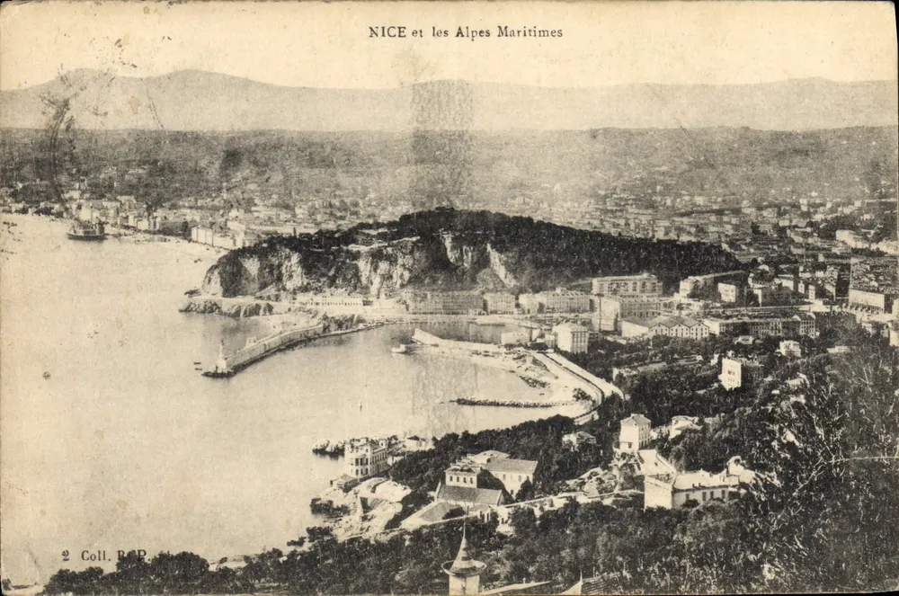 Nice e as Alpes-Maritimes — vista panorâmica do porto e das colinas — Coll. R.P.R. n°2 - Frente