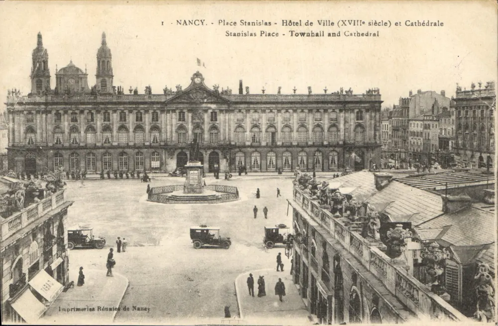 Nancy - Place Stanislas - Rathaus (17. Jahrhundert) und Kathedrale - Vorderseite