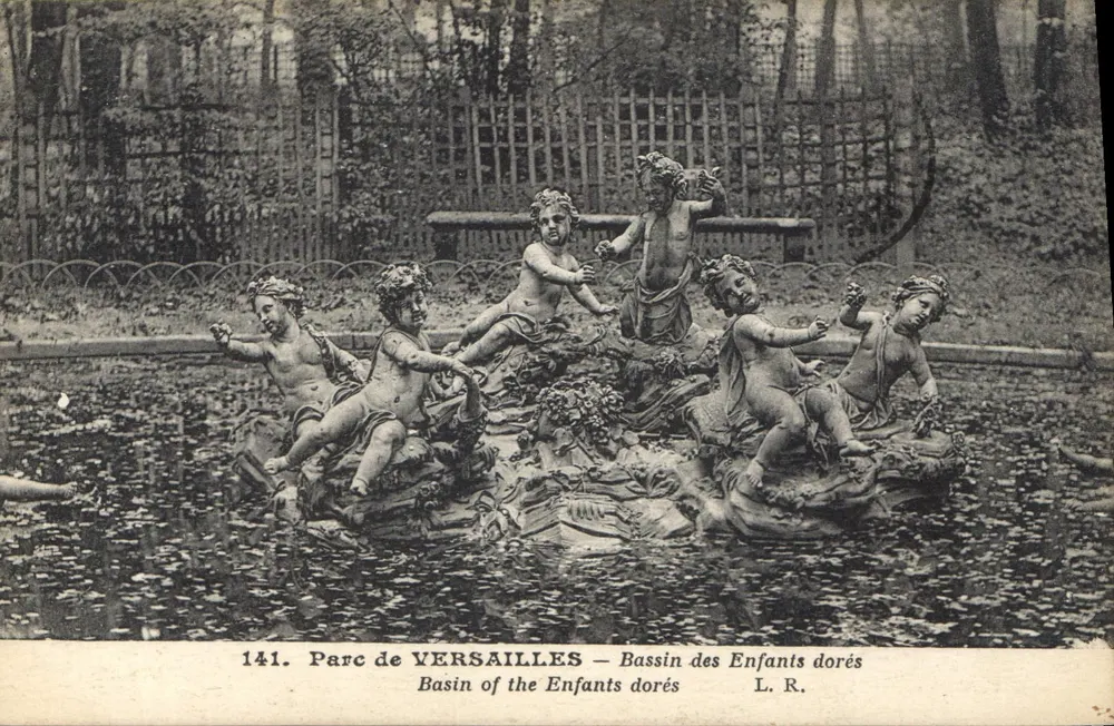 Park von VERSAILLES — Bassin des Enfants dorés — L. R. - Vorderseite