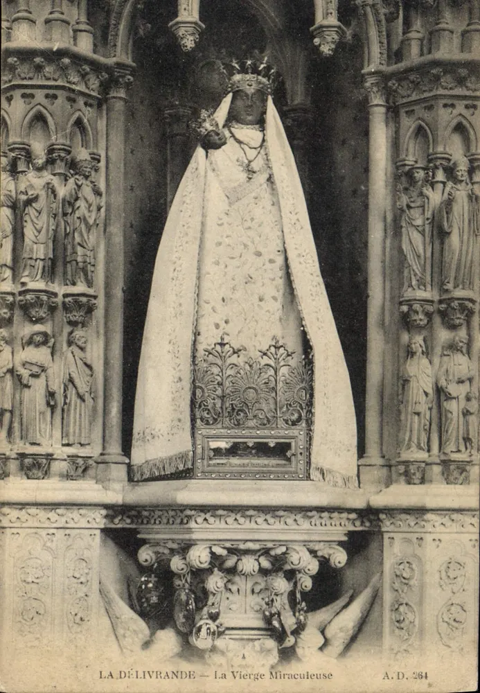La Délivrande — A Virgem Milagrosa — A.D. 264 - Frente