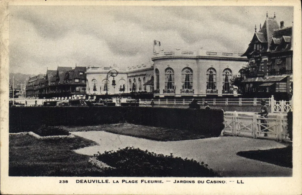Deauville. Die Blühende Strand — Gärten des Casinos — LL - Vorderseite