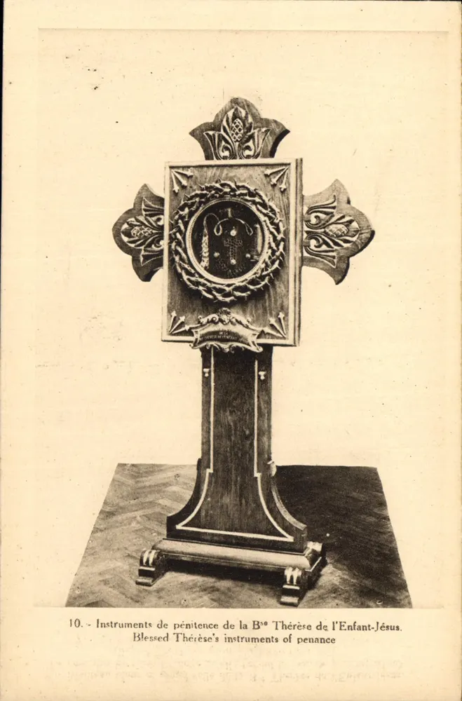 Instrumentos de penitência da B° Thérèse do Menino-Jesus — série 10 — editor BENDOL - Frente
