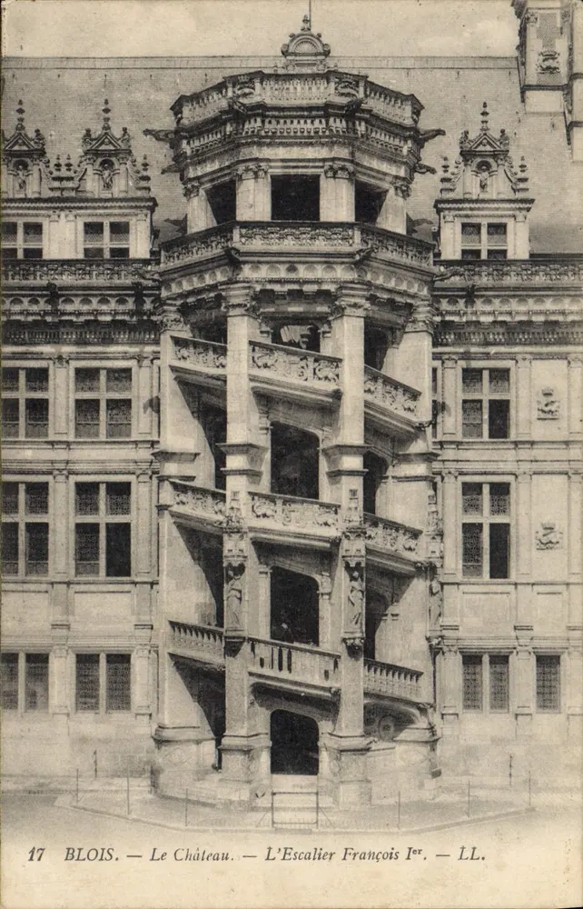 Blois — Das Schloss — Die Treppe von François I — LL - Vorderseite