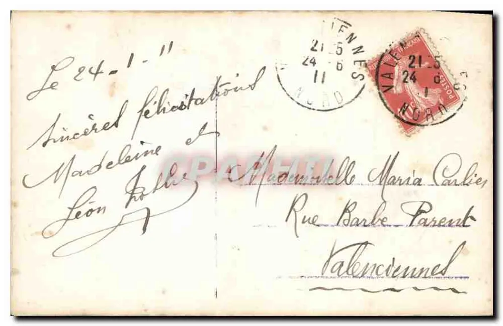 Junge Frau in Pelz, die einen Blumenstrauß hält — Phototypie — H. R. 71 - Rückseite