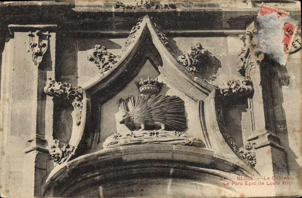 Blois — Das Schloss. Das Eichhörnchen von Ludwig XII. - Vorderseite