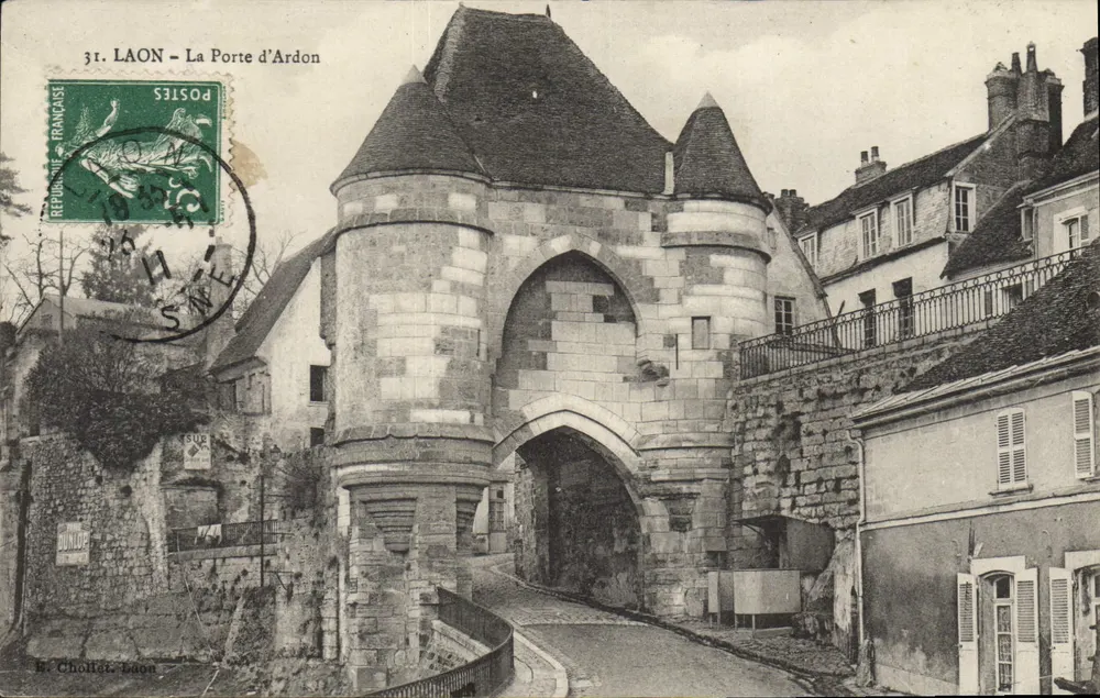 A Porta d'Ardon — Laon — E. Chollet, Laon - Frente