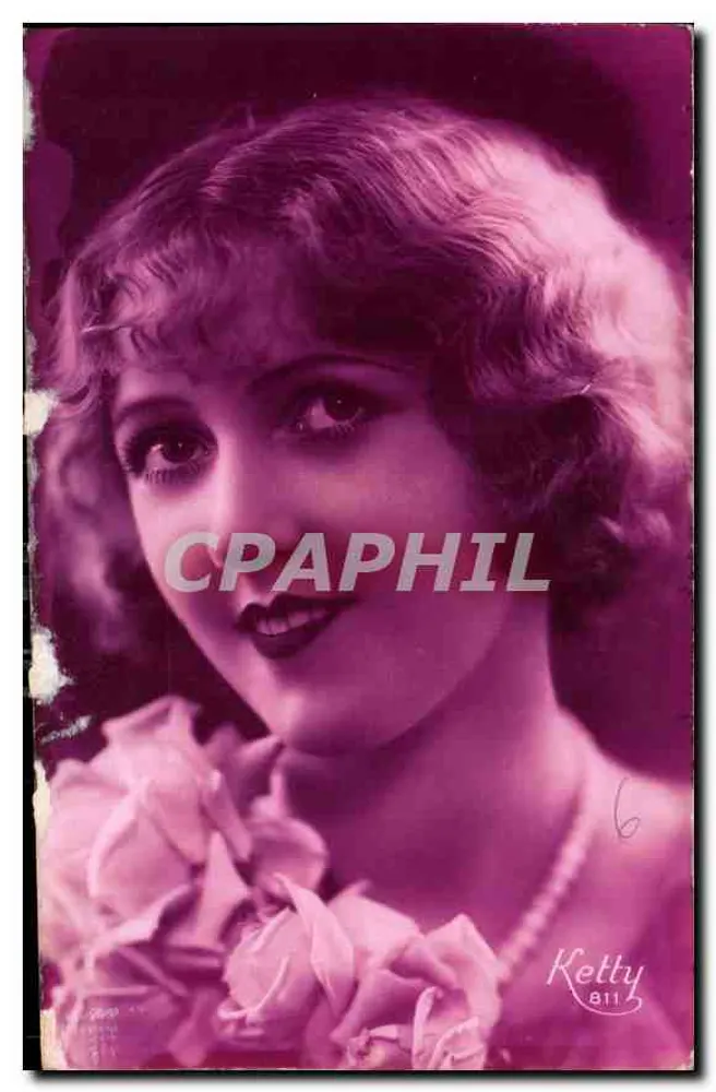 Mulher elegante — retrato em rosa — Ketty 811 - Frente