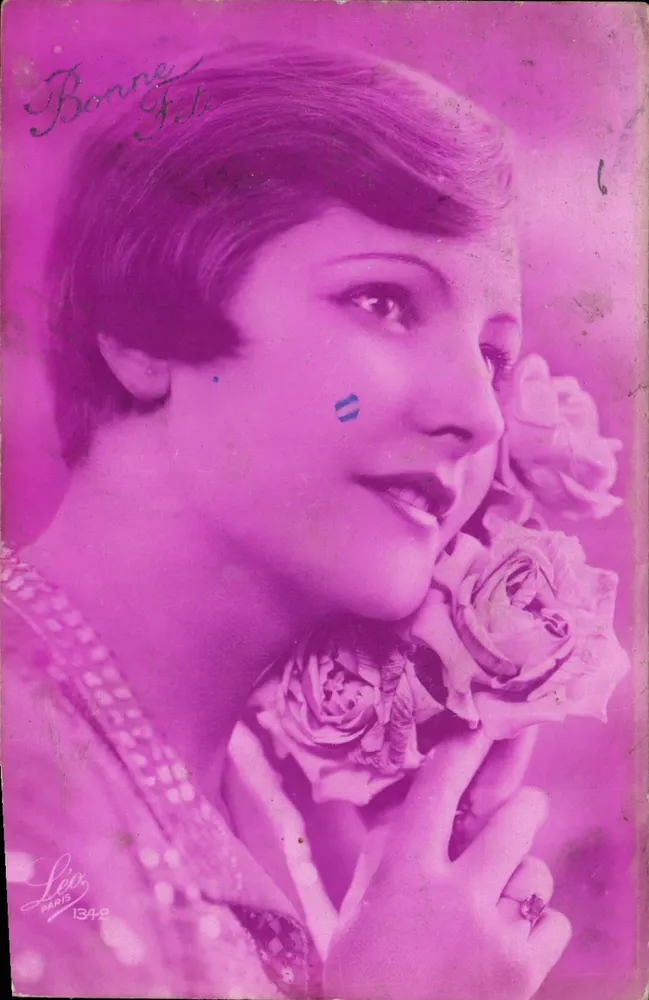 Mulher com rosas — Boa festa — Léo, Paris, n°134-2 - Frente