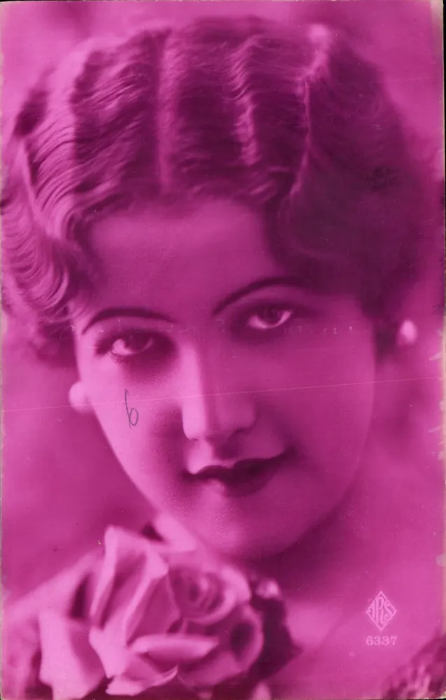 Retrato feminino — rosa — editor I.P.S. n° 6337 - Frente