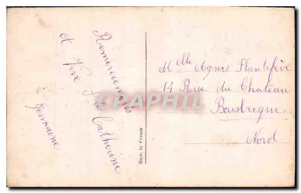 Jovem mulher sorridente — com buquê de flores — PC PARIS 2847 - Verso