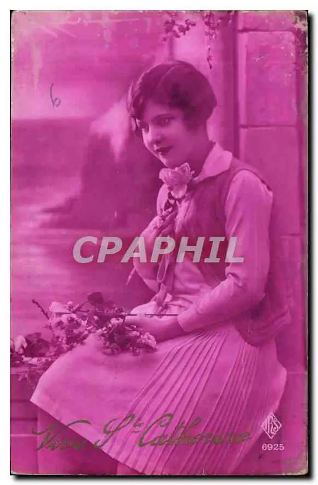 Menina sentada com buquê — S. Catherine — editor V. S. Catherine, n° 6925 - Frente