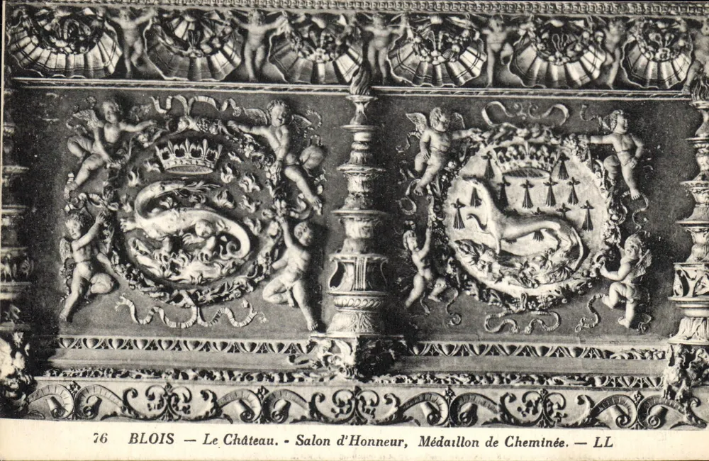 Blois — Das Schloss. Ehrenhalle, Kaminmedaille — LL - Vorderseite