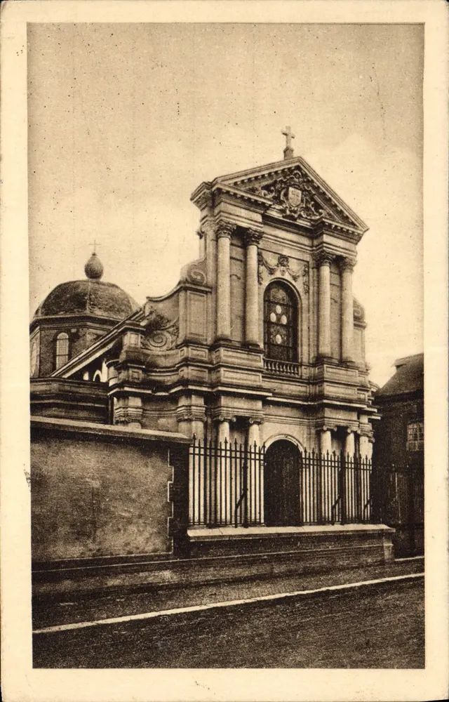 Die Carmeliterkirche von Lisieux — Verleger nicht sichtbar — Seriennummer nicht sichtbar - Vorderseite