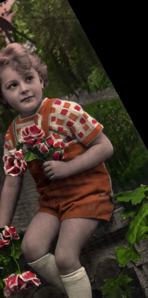Criança com rosas — série não visível - Frente