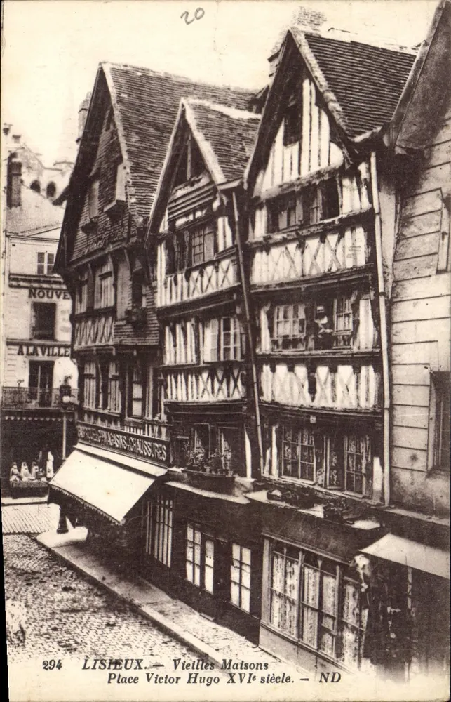 Lisieux — Alte Häuser Place Victor Hugo 17. Jahrhundert — ND - Vorderseite