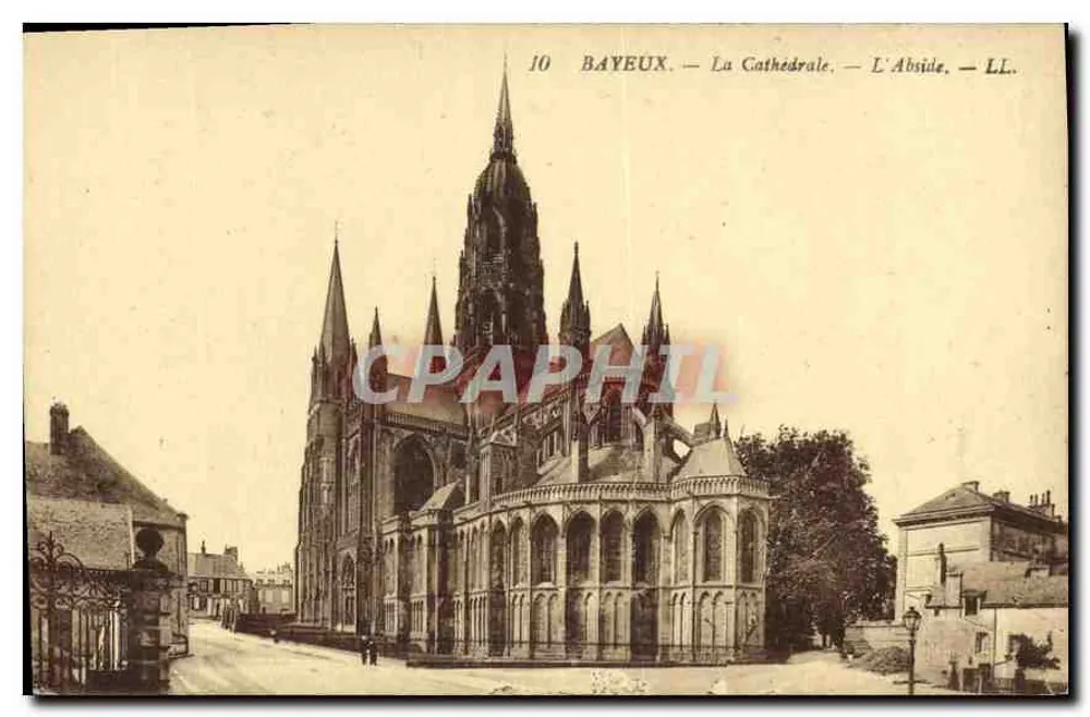 Bayeux — A Catedral — A Abside — LL. — n°10 - Frente