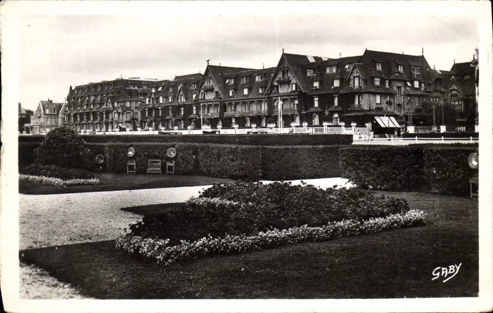 Deauville — Grande Plage — Éditions Gaby - Awers
