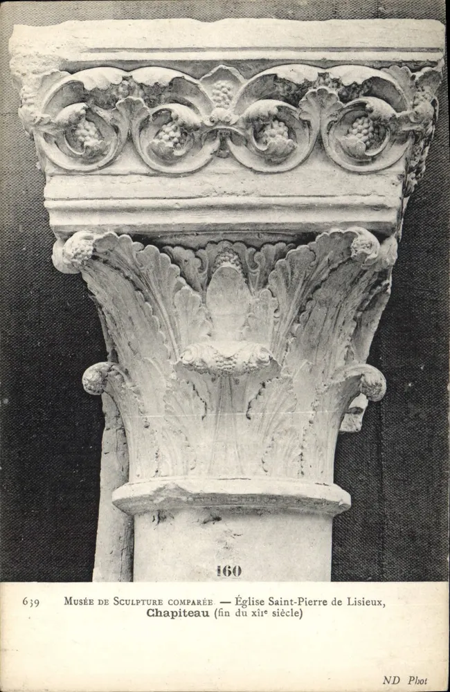 Kapitell — Kirche Saint-Pierre von Lisieux (Ende des 11. Jahrhunderts) — Musée de Sculpture Comparée, ND Phot, Nr. 639 - Vorderseite