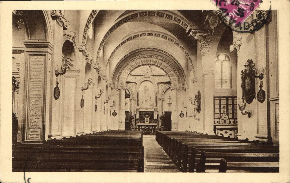Innenraum der Kapelle der Carmeliterinnen von Lisieux — Verlag Calvados, Nr. 40 - Vorderseite