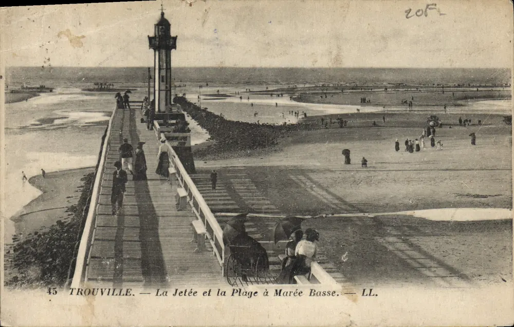 Trouville — A Ponte e a Praia com Maré Baixa — LL. - Frente