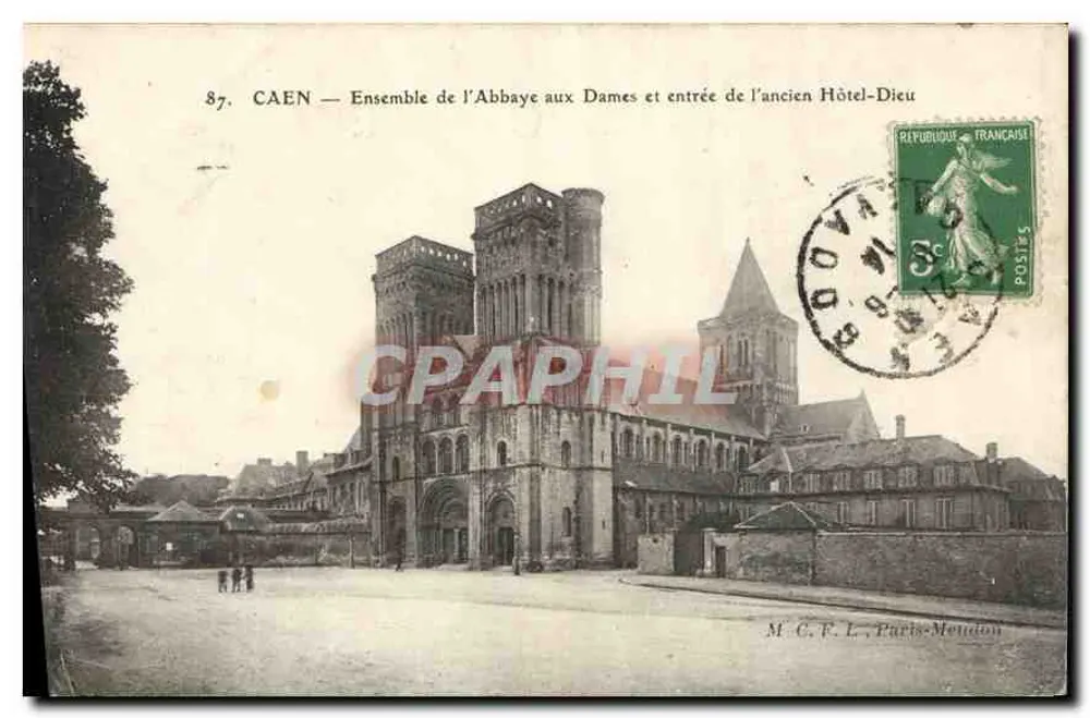 CAEN — Ensemble der Abtei der Damen und Eingang zum ehemaligen Hôtel-Dieu — M. C. F. L., Paris-Meudon - Vorderseite