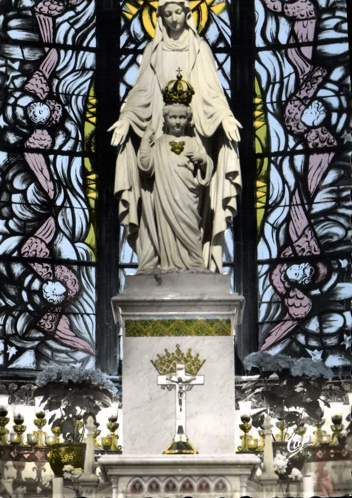 Issoudun — Interno della Basilica. La Vergine — Cie des Arts Photographiques, Paris - Recto