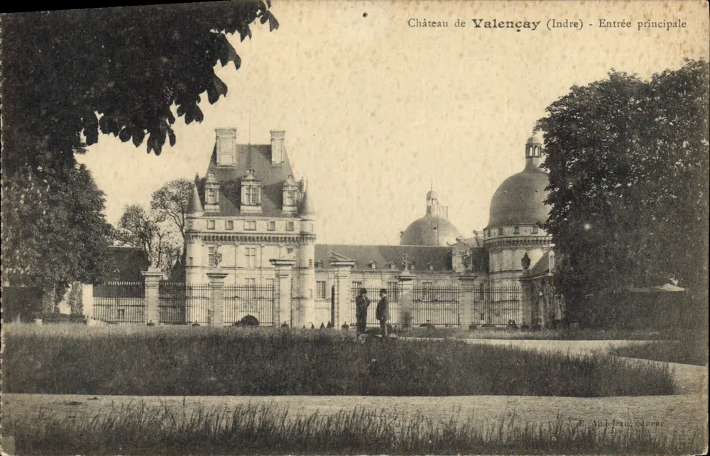 Castelo de Valençay (Indre) - Entrada principal — A. P. Andrieu, Editor - Frente