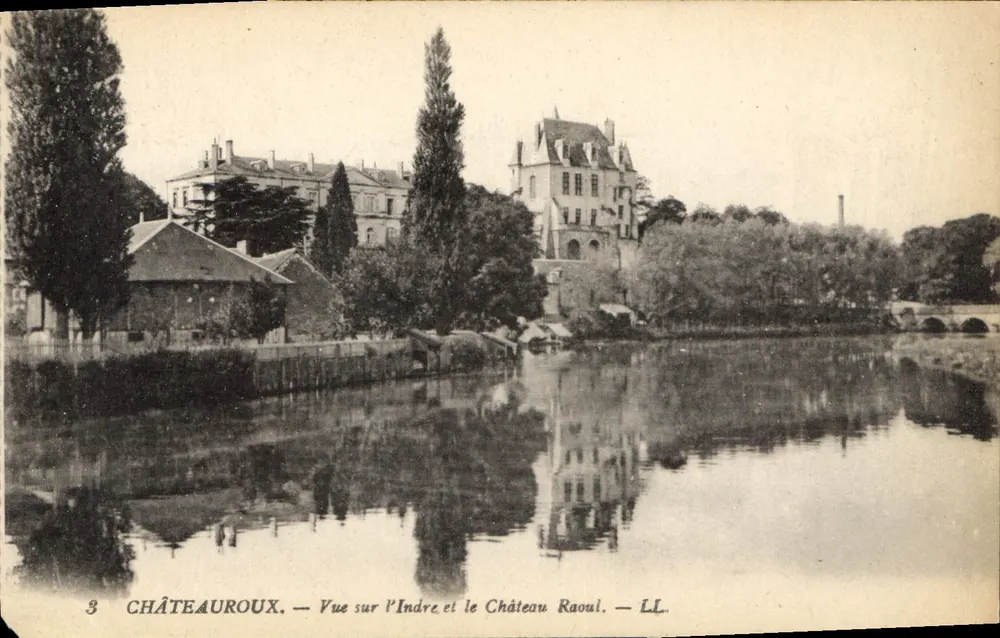 Châteauroux — Ansicht der Indre und des Schlosses Raoul — LL - Vorderseite
