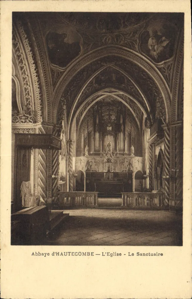 Abtei HAUTECOMBE — Die Kirche — Der Heiligtum - Vorderseite