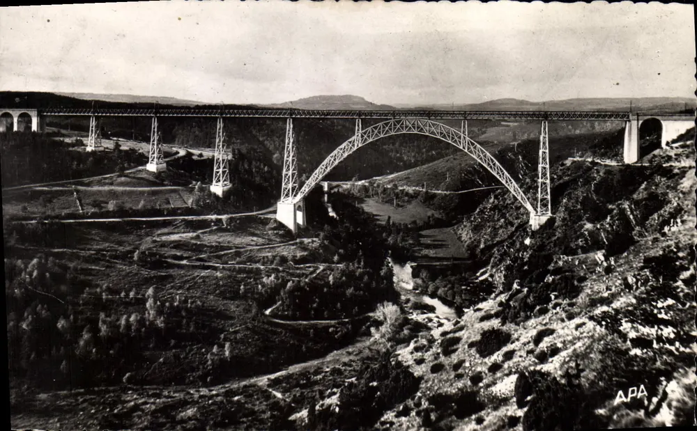 Der große Garabit-Viadukt — Cantal — Verlag APA - Vorderseite