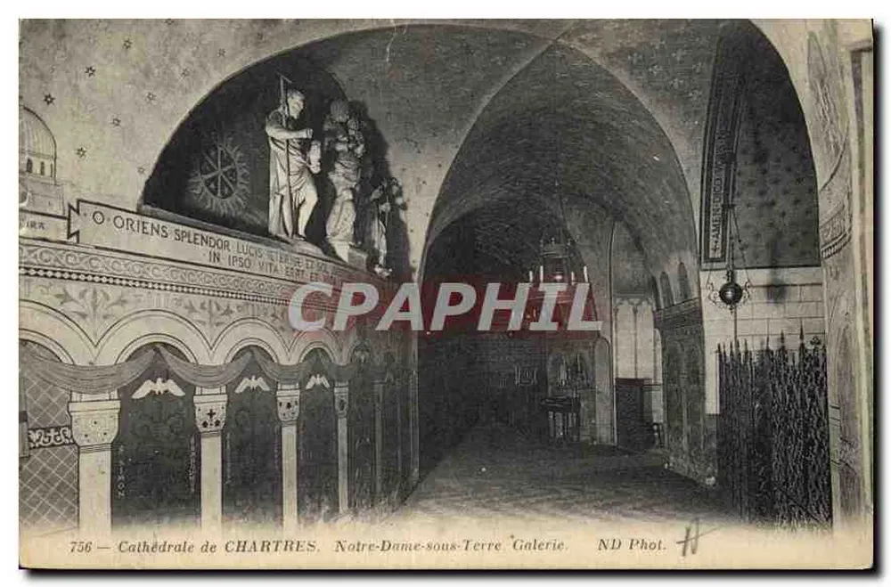 Kathedrale von Chartres — Galerie Notre-Dame-sous-Terre — ND Phot. - Vorderseite