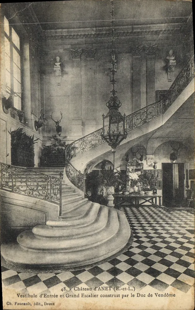 Château d'Anet — Eingangsvestibül und Großer Treppenhaus — Ch. Foucault, Verlag, Dreux - Vorderseite