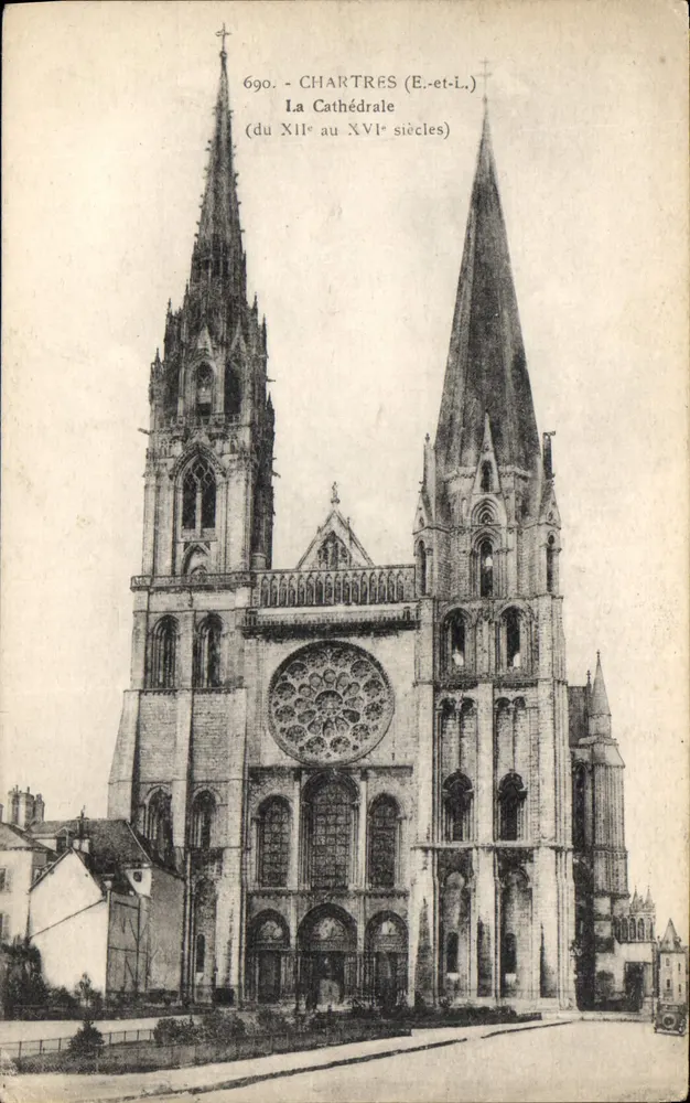 Chartres (E-et-L.) — Die Kathedrale (von dem 12. bis zum 16. Jahrhundert) — G. Foucault, Dreux, Nr. 690 - Vorderseite