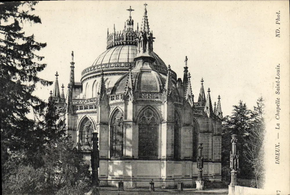Dreux — A Capela São Luís — ND. Fot. - Frente