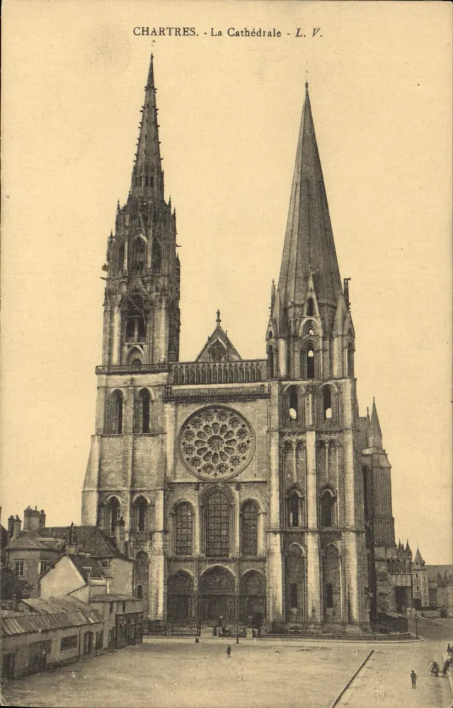 Chartres - A Catedral - L. V. - Frente
